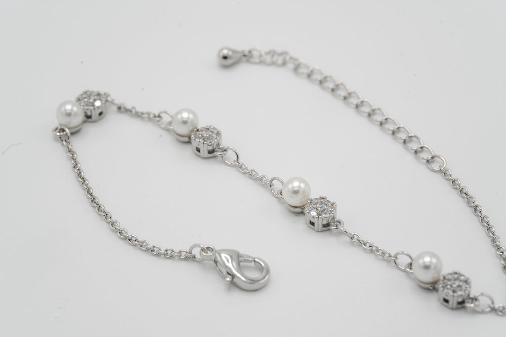 Pearl Blossom Bracelet