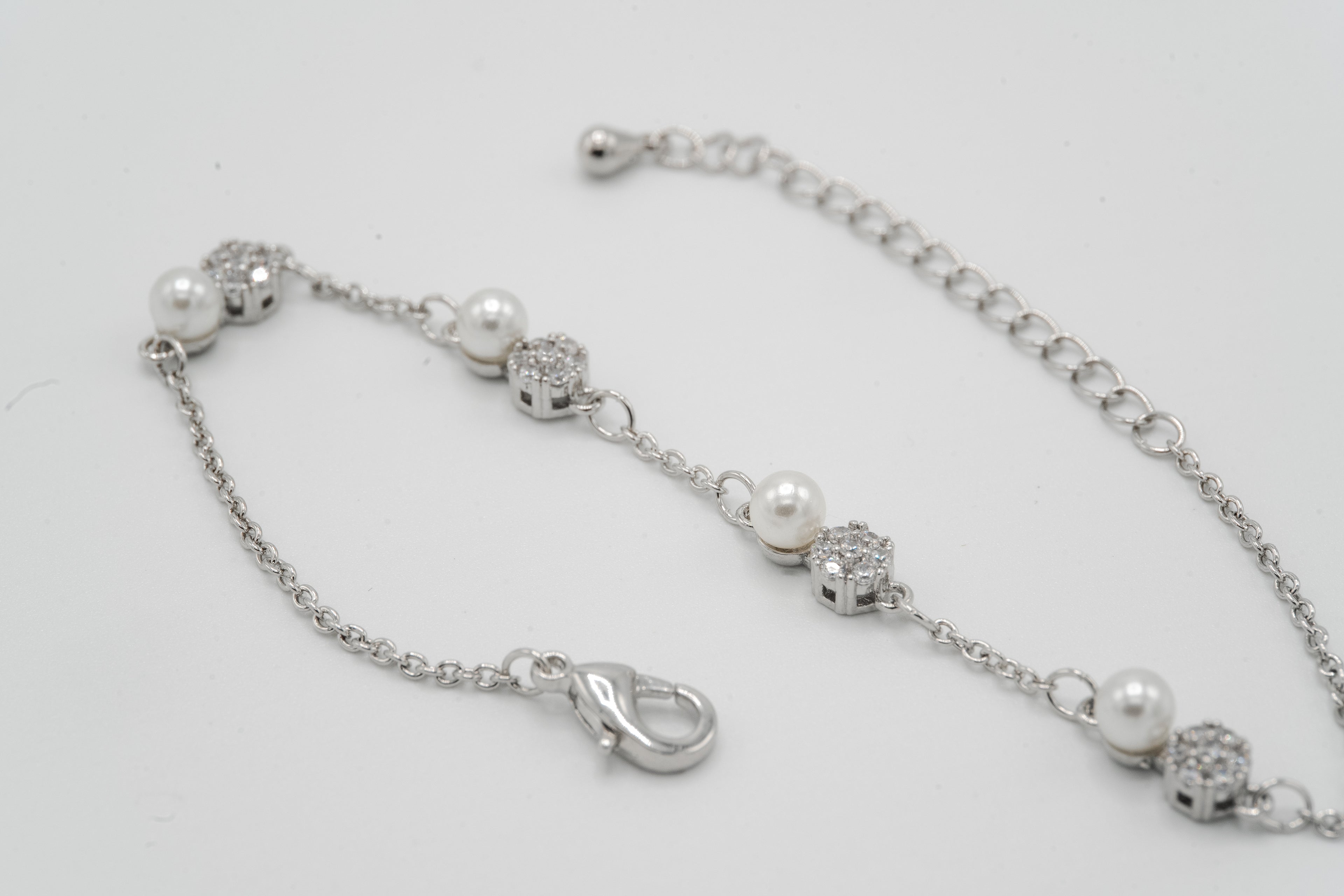 Pearl Blossom Bracelet