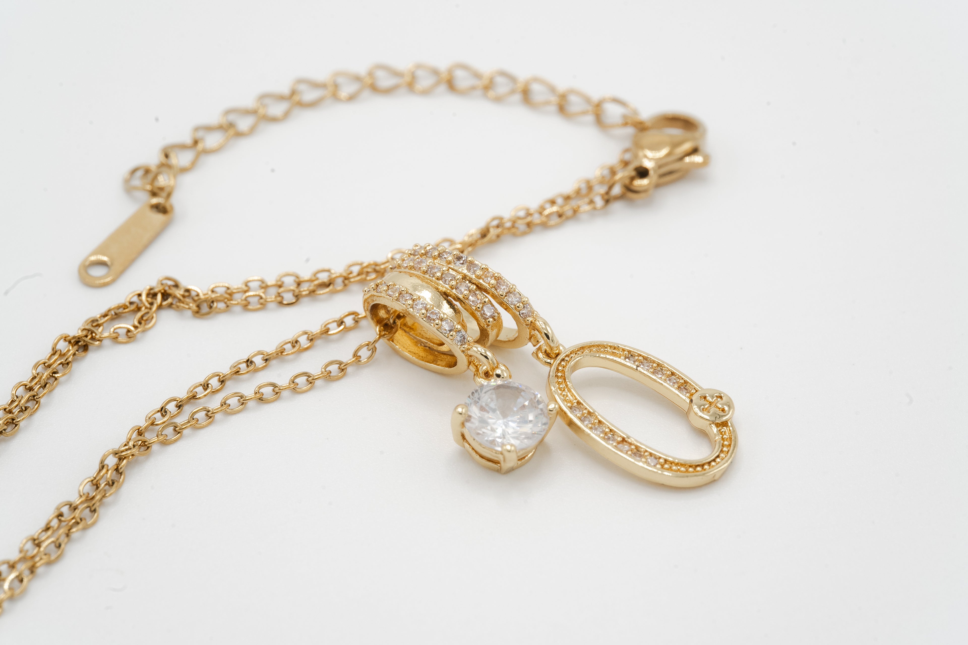 Sparkling Oval Pendant Necklace
