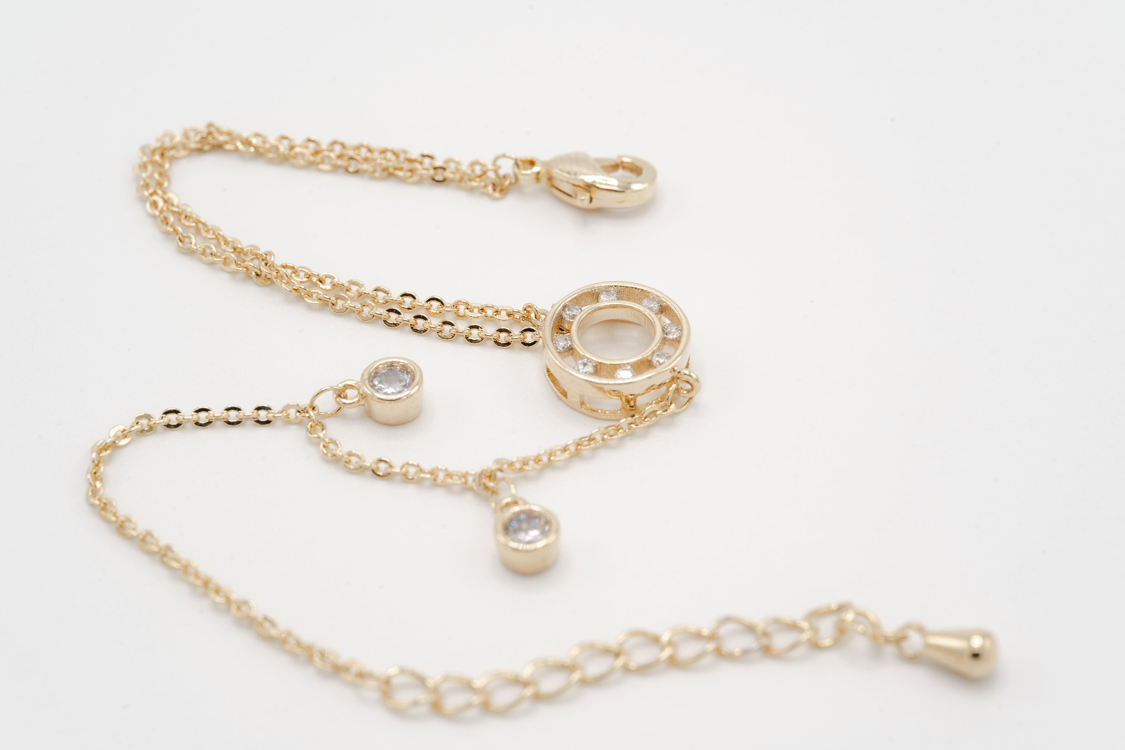 Crystal Halo Circle Bracelet