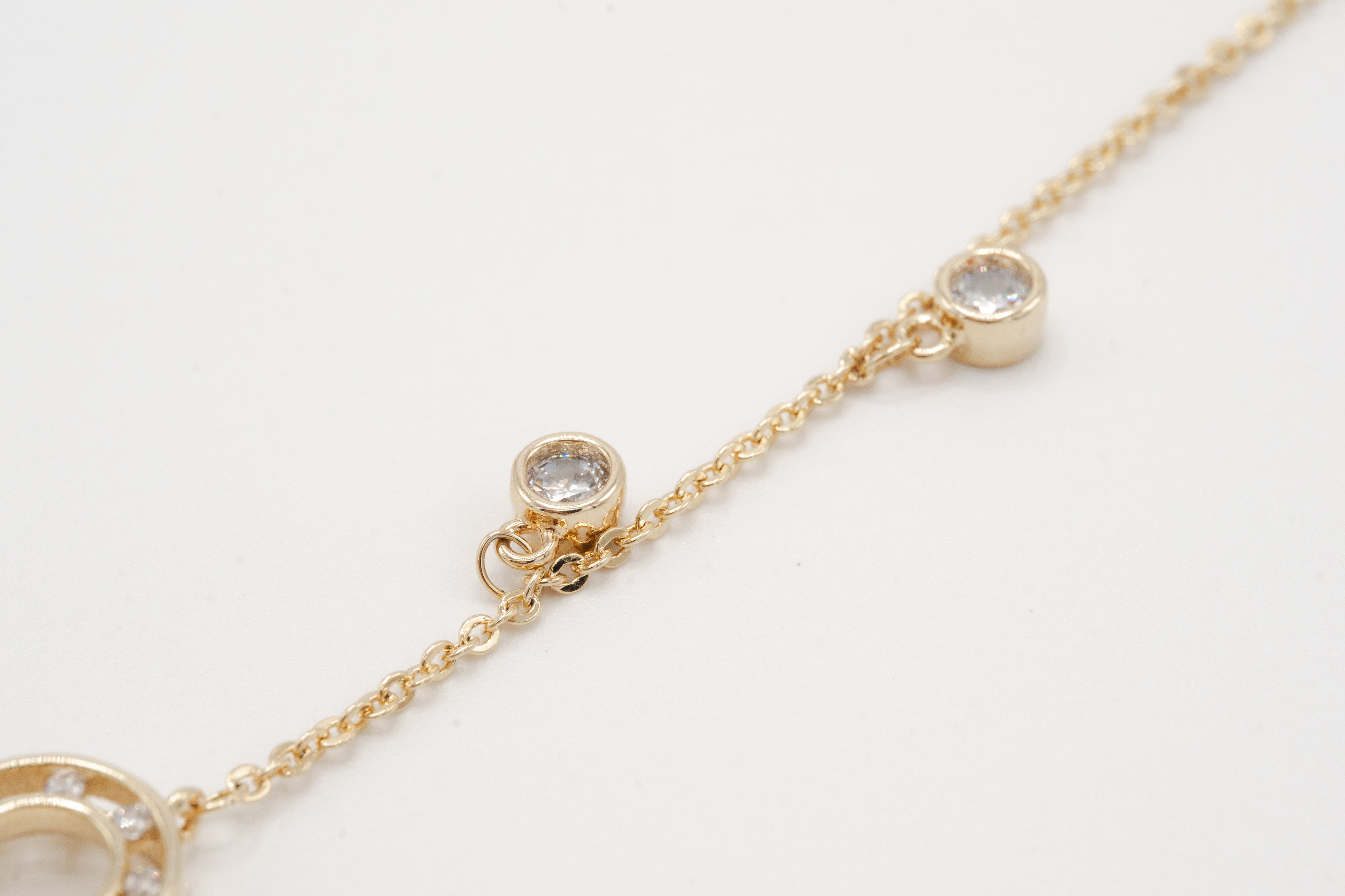 Crystal Halo Circle Bracelet