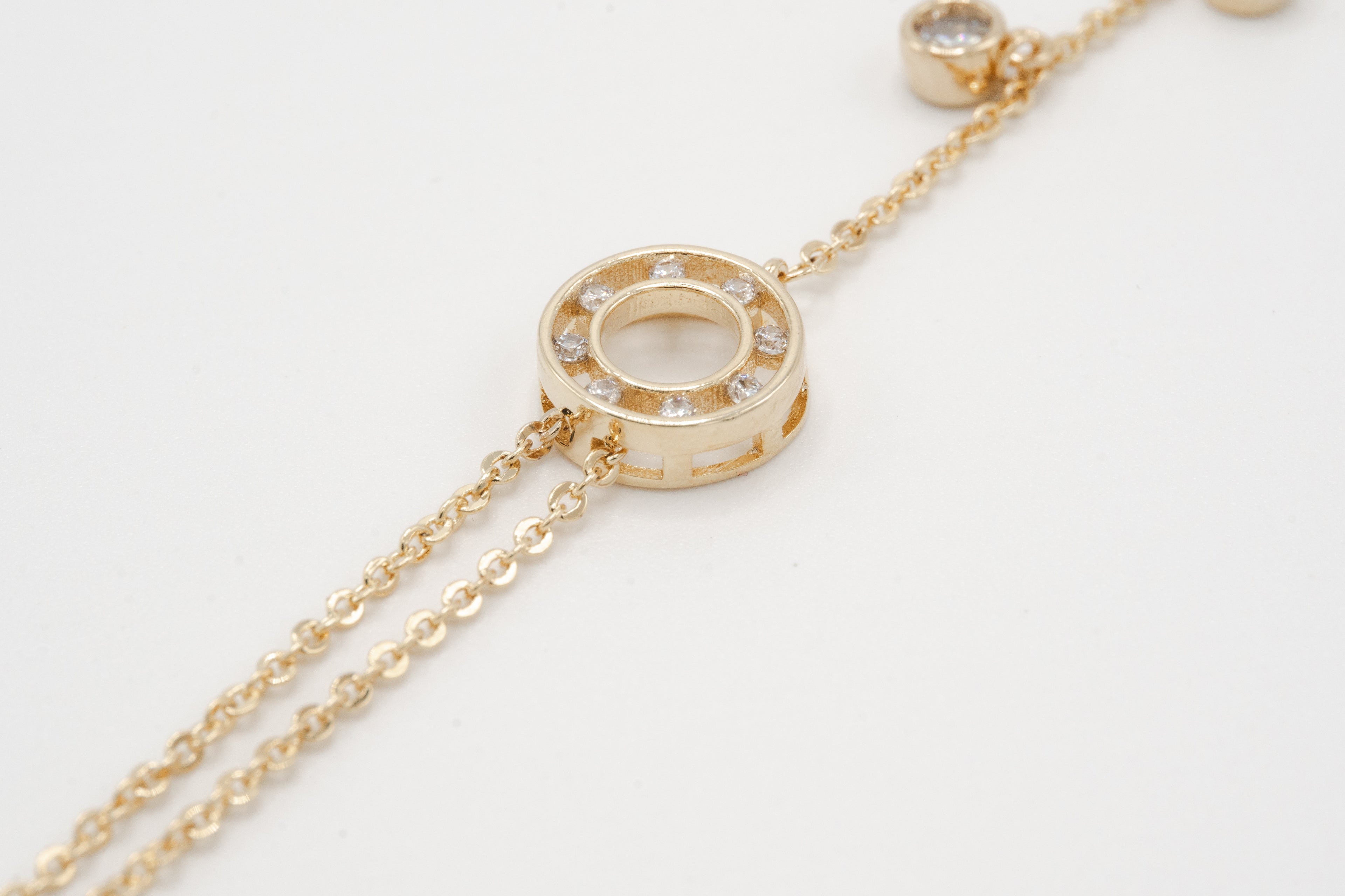 Crystal Halo Circle Bracelet